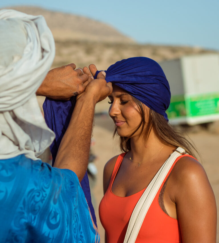 Home Turban making on the dunes of agadir