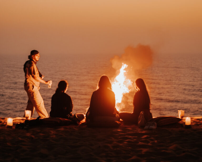 Home Dinner and fire in timlalin dunes